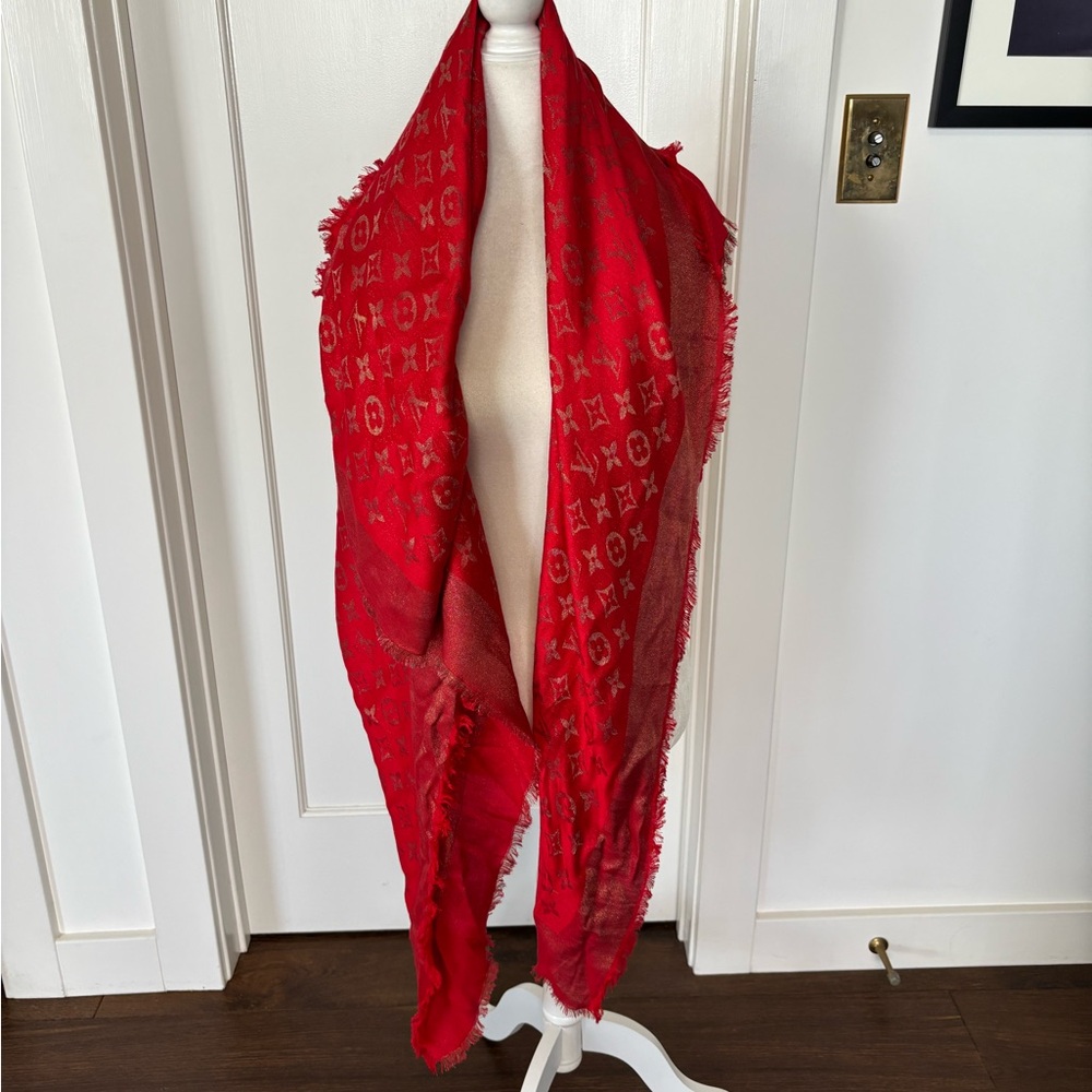 Louis Vuitton Red & Gold Monogram Wool & Silk Shawl - Picture 4 of 5